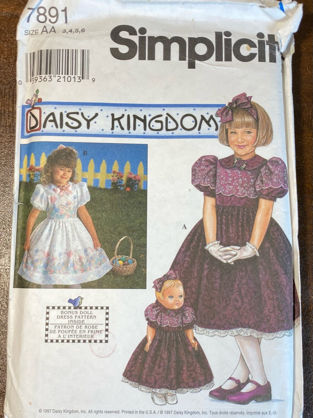 Vintage Simplicity 7891 Daisy Kingdom Girls Dress + Doll Dress Pattern Uncut Sz